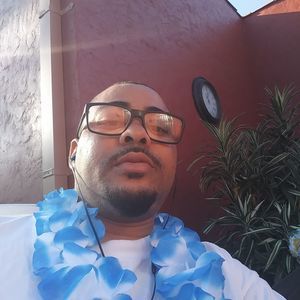 Meet your Posher, Harrison